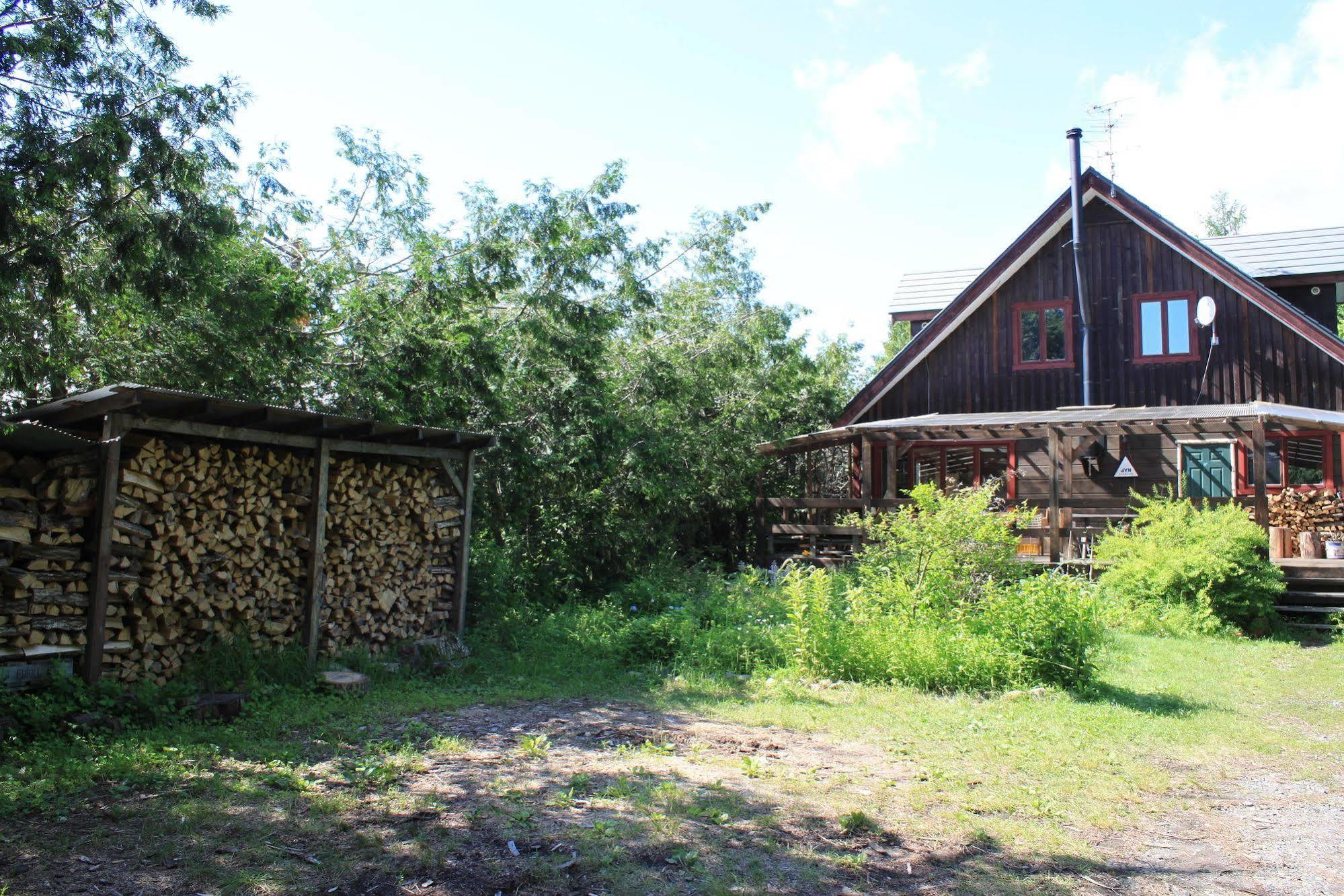 Toipirka Kitaobihiro Youth Hostel Otofuke Luaran gambar
